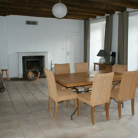 펜션 Gites Du Chateau De La Robinais